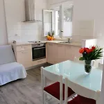 Perlica Marusici (Split-Dalmatia)