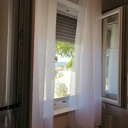 Perlica Prázdninový dům Marusici (Split-Dalmatia)