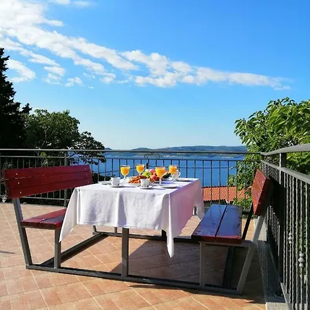 Perlica Holiday home *