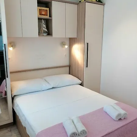 Perlica Holiday home *